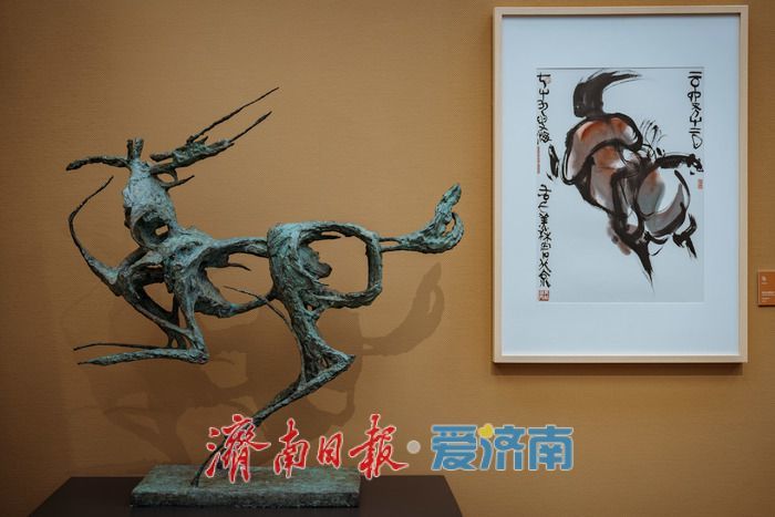 故宫启航巡展登陆济南！韩美林300余件生肖作品献礼家乡新春​ ​