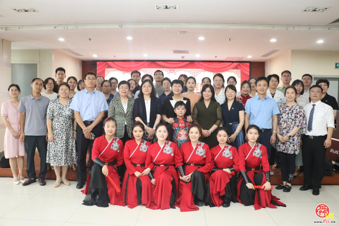 济南市儿童医院召开2024年“中国医师节”表彰大会