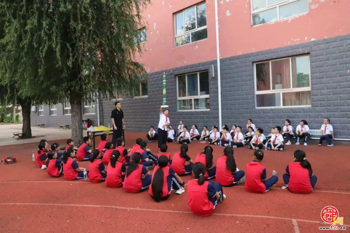 【和燕 手拉手】情牵黄河两岸 共育时代少年 ——济南市历下区燕山小学教育集团开展跨区域党团队共建活动