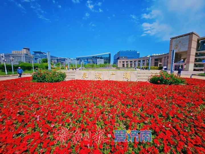 万株鲜花扮靓“大客厅”迎五一