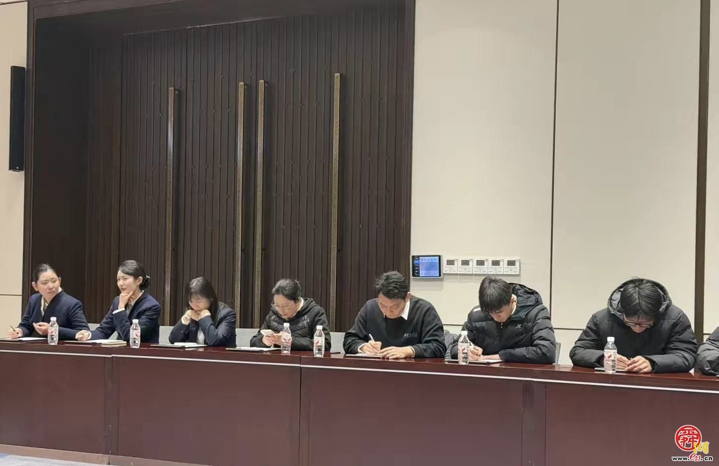 “智绘心晴”绘出楼“域”治理新风景！甸柳新村街道“喃喃心语”进企业第三季开讲啦