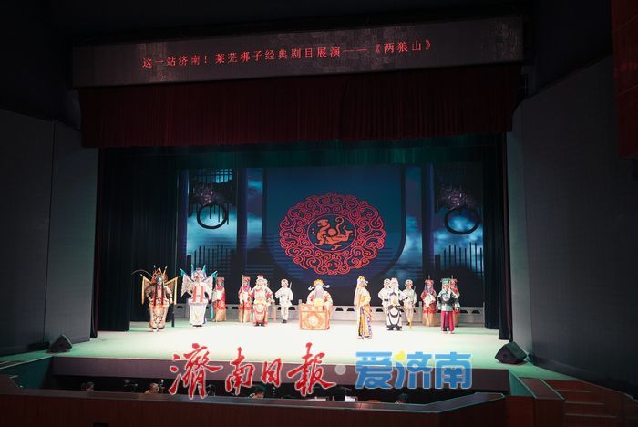 非遗莱芜梆子“台前幕后” 坚守匠心的交响与传承