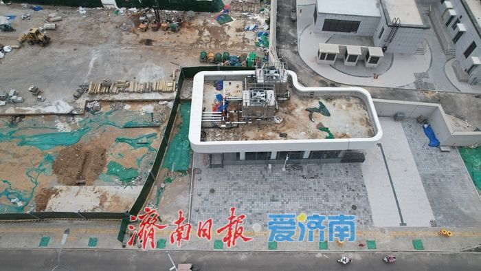 项目强省会｜济南轨道交通6号线经一纬六站部分围挡拆除 项目建设有序推进