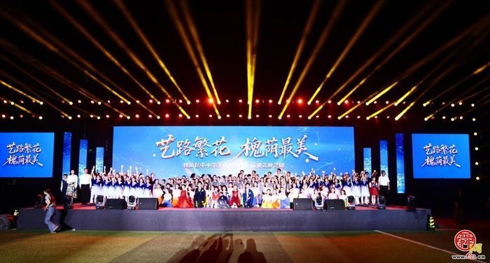 不只是“标准答案” 更注重“成长土壤”——槐荫校园里的育人温情