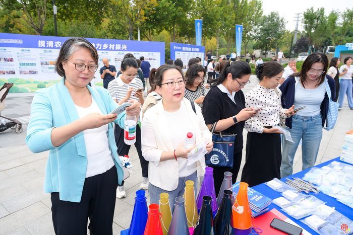 摸清“三农”家底 科技赋能普查 济南市第十七届“中国统计开放日”暨第四次全国农业普查宣传活动圆满举办