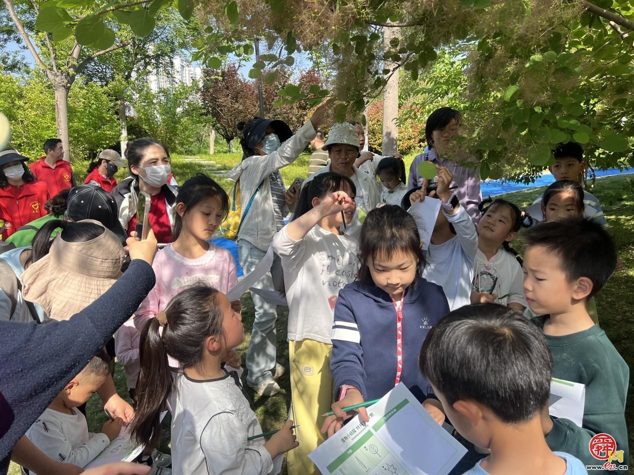 济南园・林惠民行丨30名“自然小观察员”共赴“兜兜花园”春日之约