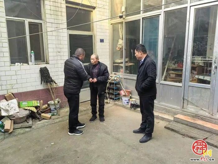 章丘区绣惠街道回村党建工作区：党旗红 乡村美 群众乐