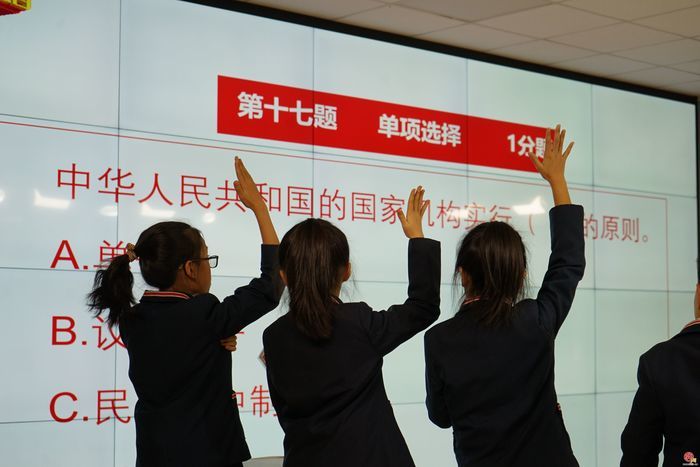 宪法之光点亮童年 法治种子播撒心田——济南市历下区玖玺小学开展宪法日教育活动