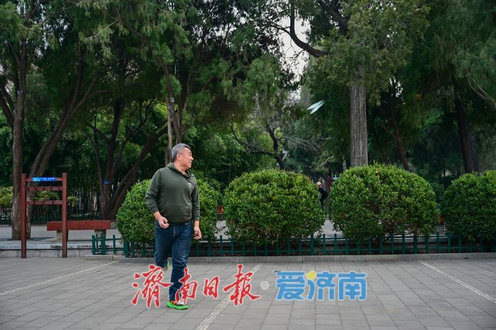 一年四季 泉在济南丨暖身又暖心 中山公园成市民冬日打卡地