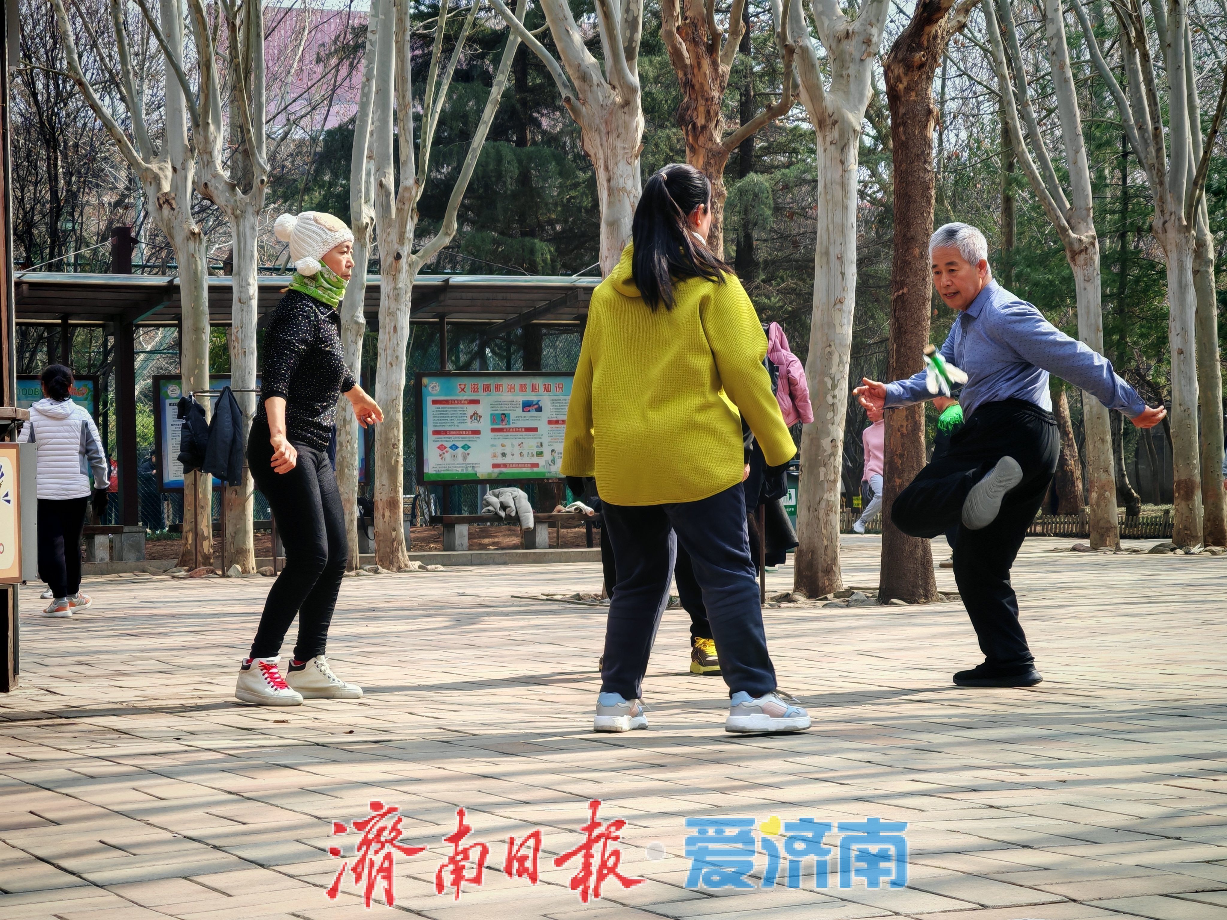 泉城晴方好 济南森林公园“耍”出满满幸福感