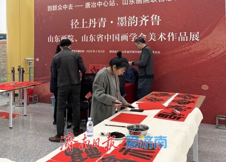 趵眼丨“客流集散地”何以成为“非遗传播地”？