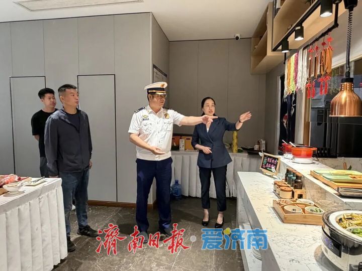 护航学子逐梦路 济南消防拧紧高考“安全阀”