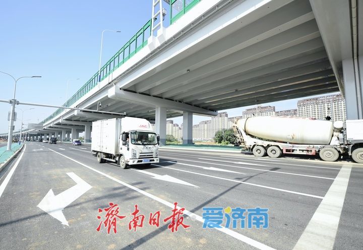桥下空间全面恢复双向通行，工业北路快速路东延项目即将迎来通车