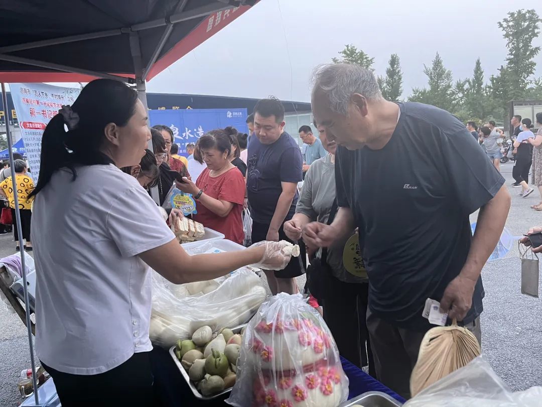 “泉水人家”土特产进高校  长清驻村“第一书记”集体代言