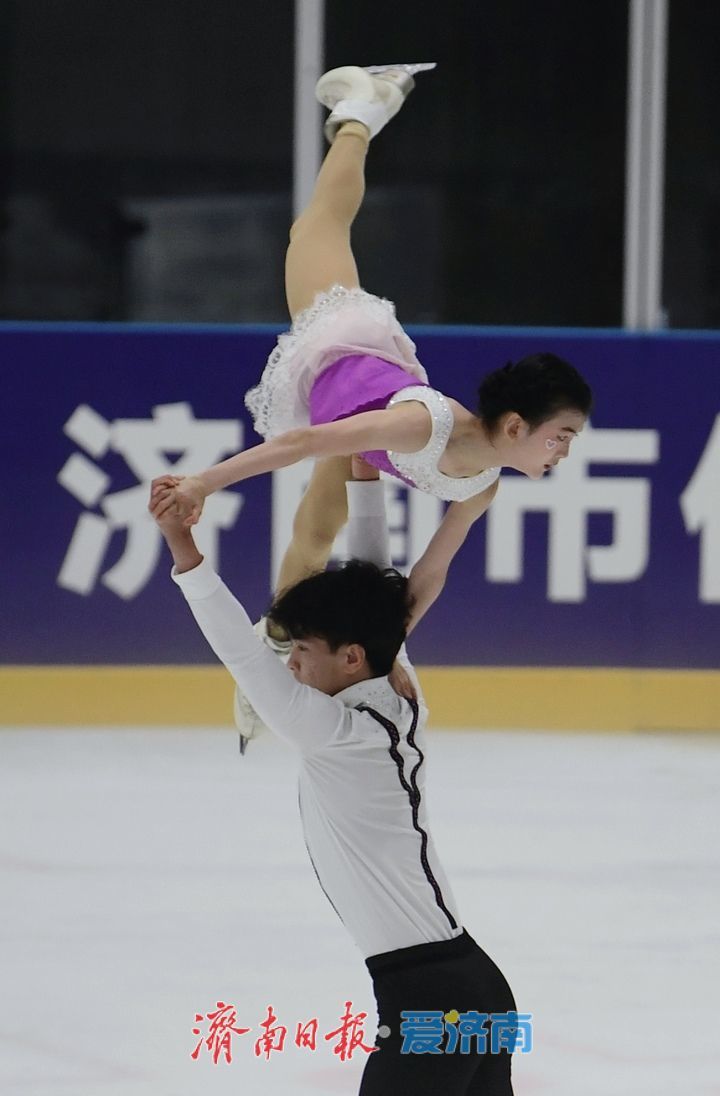 2025年中国花样滑冰俱乐部联赛济南站今日开幕