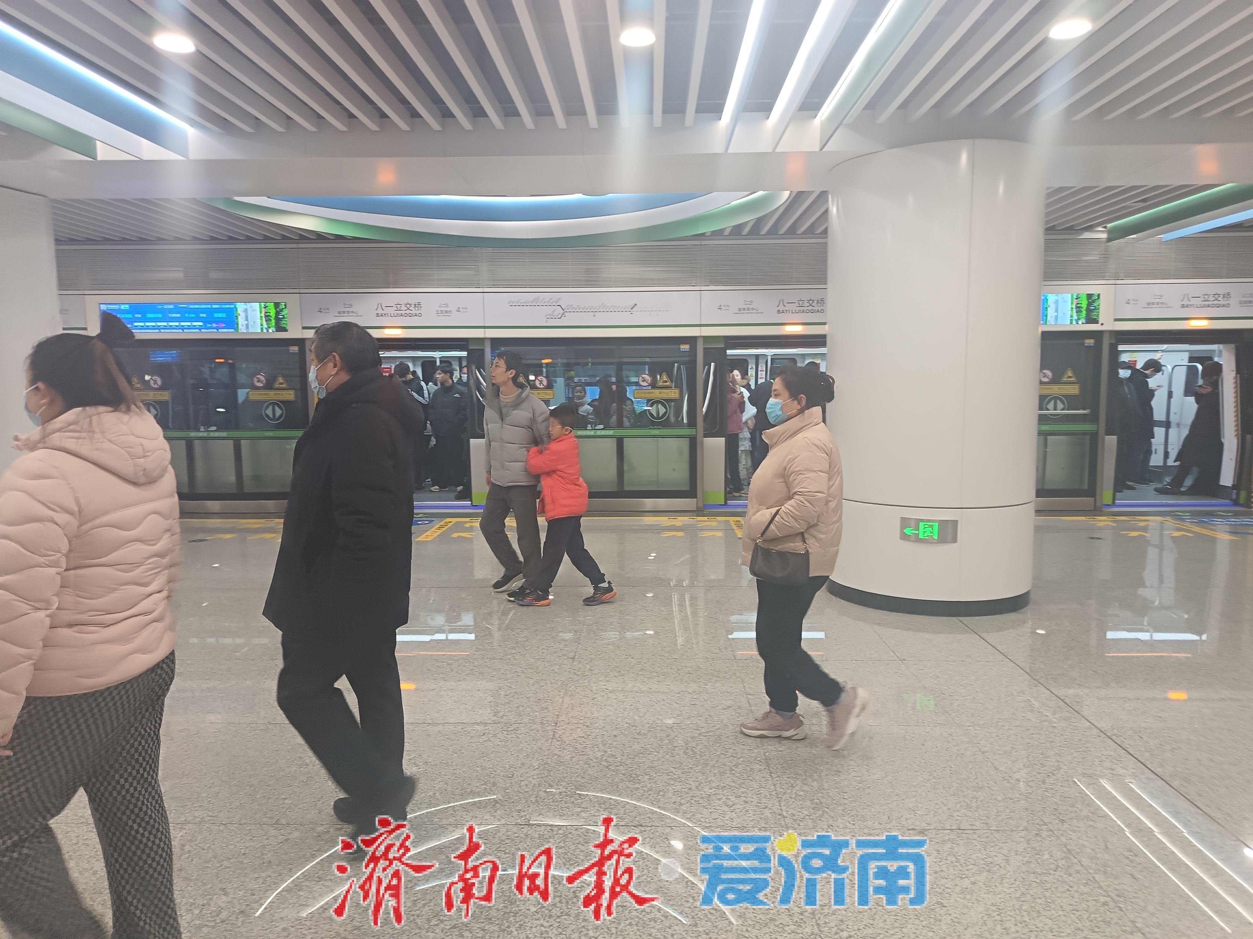 济南轨道交通线网单日客流首次突破100万人次