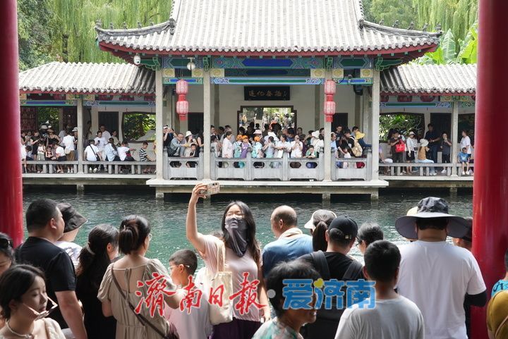 趵突泉再涨18厘米，跃居近十年地下水位历史同期第三位