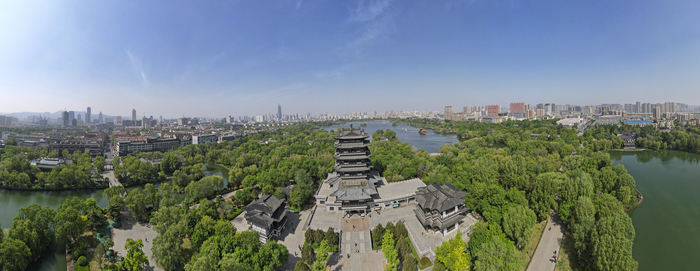 一场春雨过后，邂逅大明湖水墨氤氲的春日浪漫