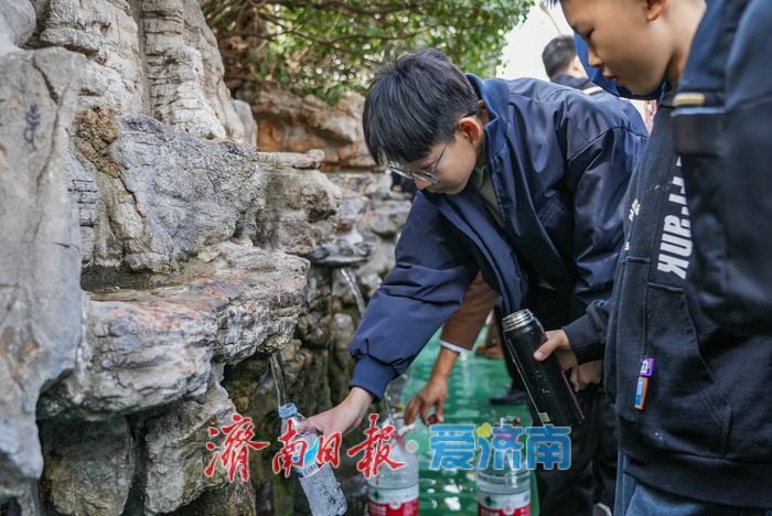 泉在济南过大年丨掬一捧清泉，这个春节 “甜” 到心里
