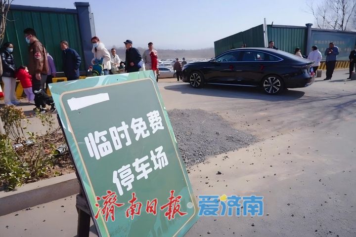 新春走基层｜客流高峰遇暖心坚守 济南野生动物世界初五迎春服务“不打折”