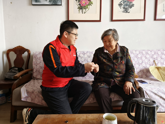 温暖传递 志愿同行 济南热力集团开展国际志愿者日系列活动