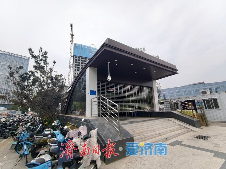 济南地铁6号线西段山东会展中心站出入口揭开面纱