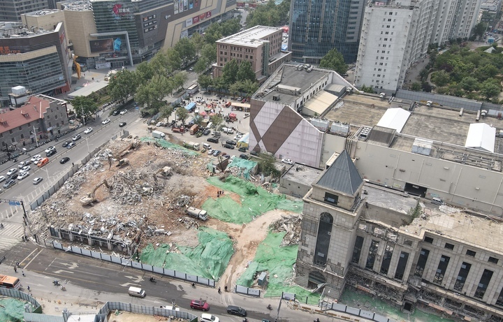 项目强省会｜46年老商场拆除完成，洪楼广场片区一期城市更新项目进入关键节点