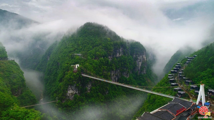 传统邂逅未来 蝶舞清江&middot;地心谷推出五一限...