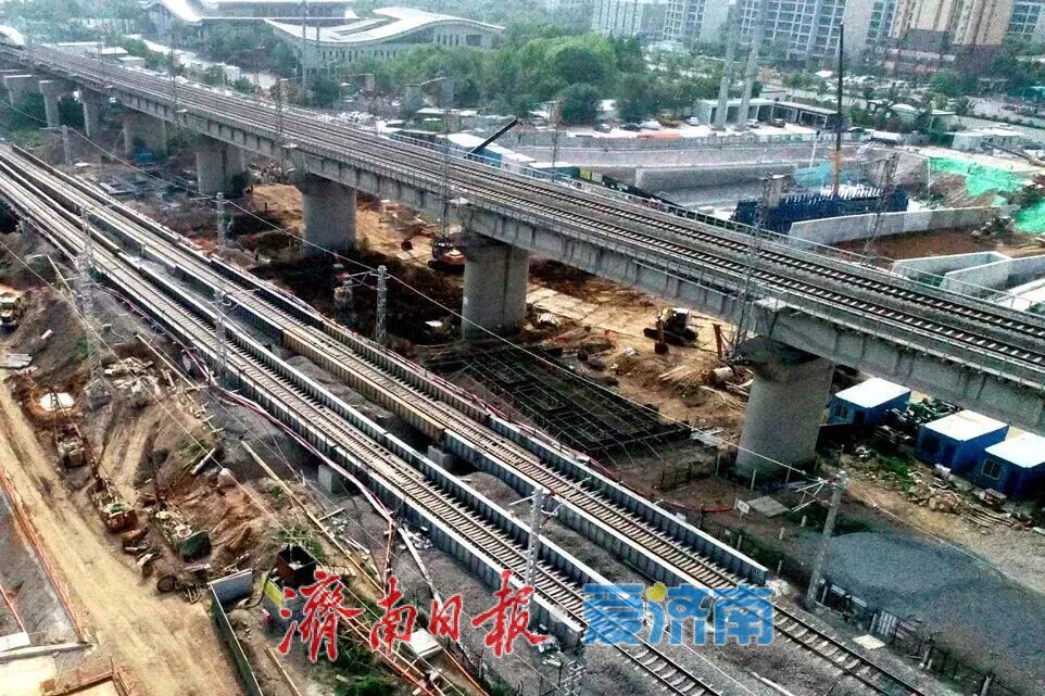 项目强省会｜奥体西路北延穿越胶济铁路立交桥顺利通车