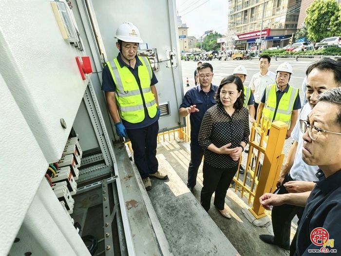 济南市城管局调研督导城管领域防汛工作：盯紧广告牌、照明设施、垃圾转运站三大关键点