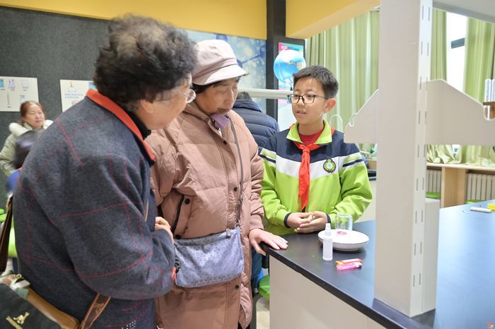 百年积淀育桃李 生命正燃启新程——纬二教育集团第六届创新项目阶段性成果研讨（纬二校区专场）暨济南市纬二路小学建校105周年纪念活动成功举行