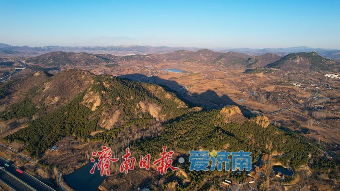 晴好冬至 映照群山