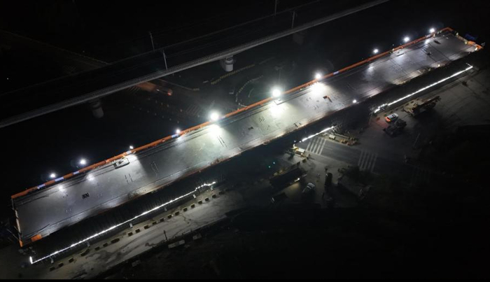 济枣铁路荆河特大桥跨省道313现浇连续梁完成浇筑