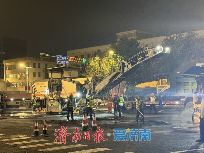 一年四季 泉在济南 