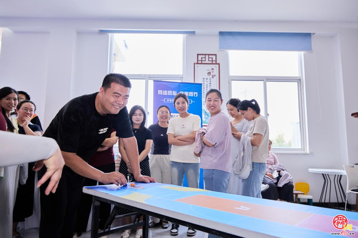 2025济南网络文明周“六进”宣讲活动走进天桥区桑梓店街道三房服务中心