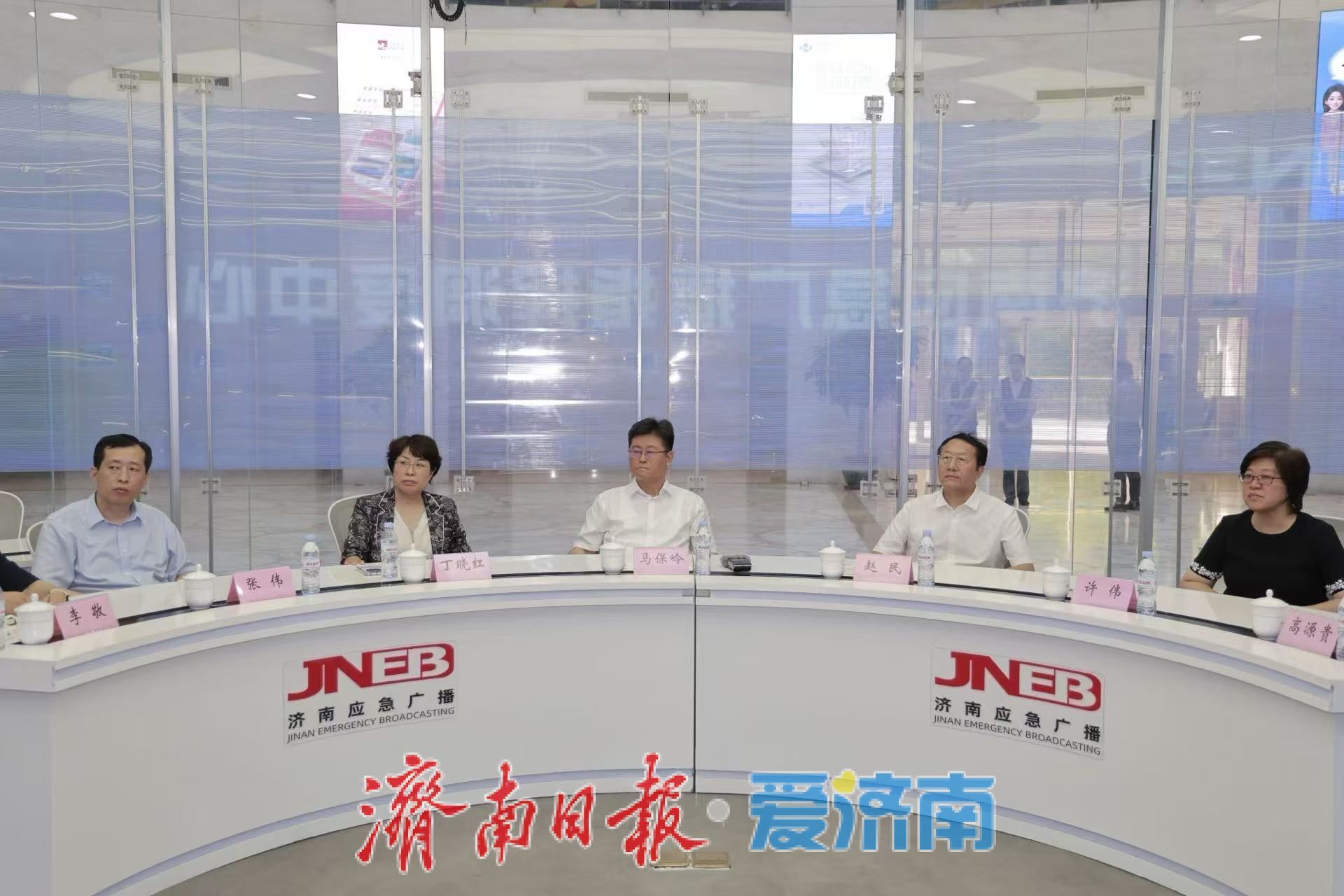 马保岭到济南日报报业集团和济南广播电视台调研
