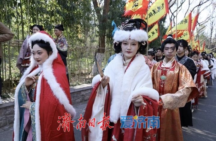 去济南玩“穿越”！“古风”“国潮”成年轻人好