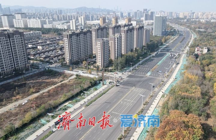 项目强省会｜济南轨交4号线进入开通冲刺期，沿线道路绿地恢复收尾