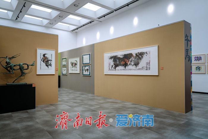 故宫启航巡展登陆济南！韩美林300余件生肖作品献礼家乡新春​ ​