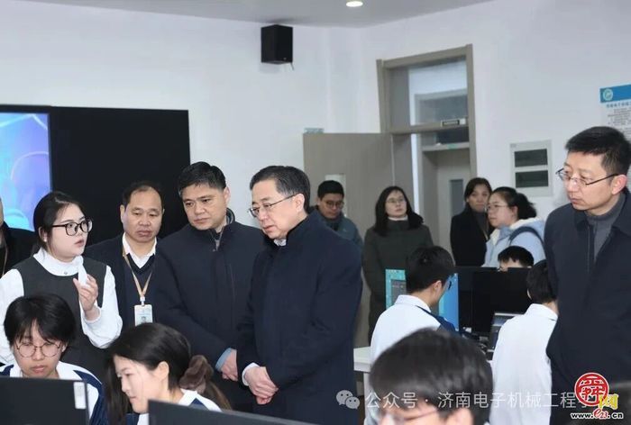 凝心聚力  锐意进取丨济南电子机械工程学校举行新学期升旗仪式暨开学典礼