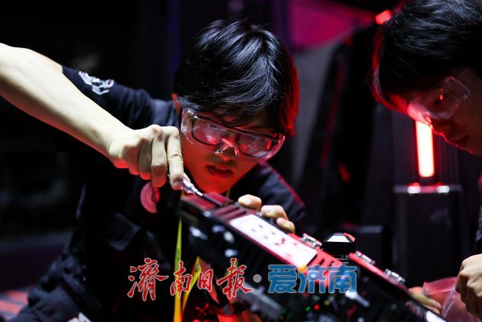 机甲燃动泉城！2026机甲大师超级对抗赛东部赛区激战正酣