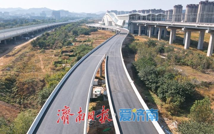 项目强省会｜济莱高铁历城站新建匝道穿“新衣”