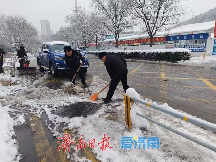 “雪”战到底！市中热血军团以雪为令，用同心暖意消融寒冬冰雪