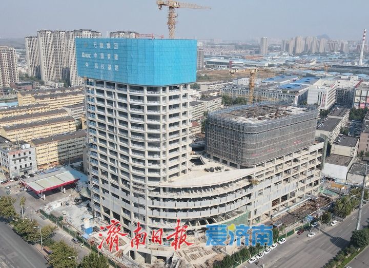 项目强省会｜项目建设加速成型，济泺路万融广场主体结构完工