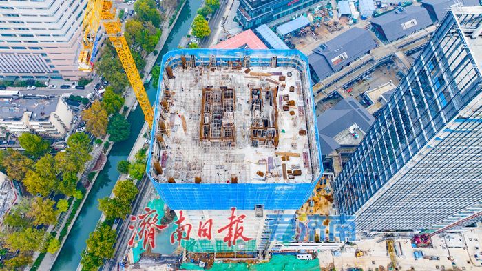 距大明湖仅3公里！济南万虹中心崛起，再造旅游消费新引擎