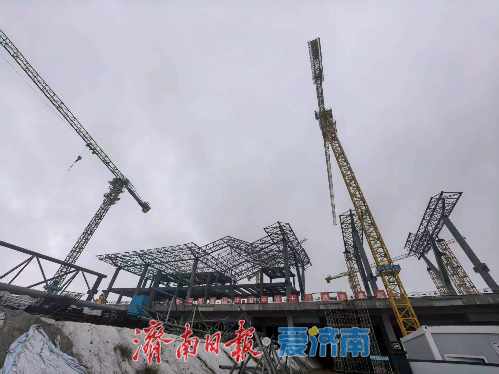 新建天津至潍坊高速铁路滨州站改扩建工程津潍场主体结构封顶