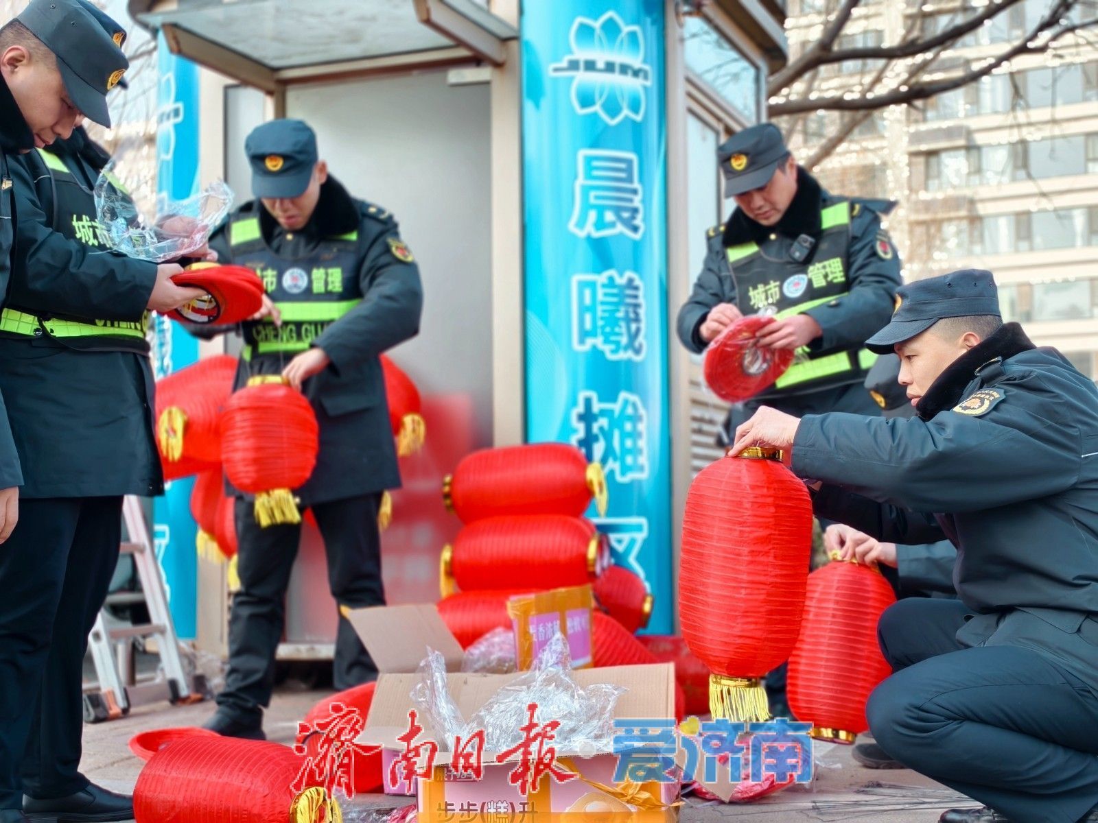 烟火焕新 年味归心——晨曦摊区年货大集暖启新春