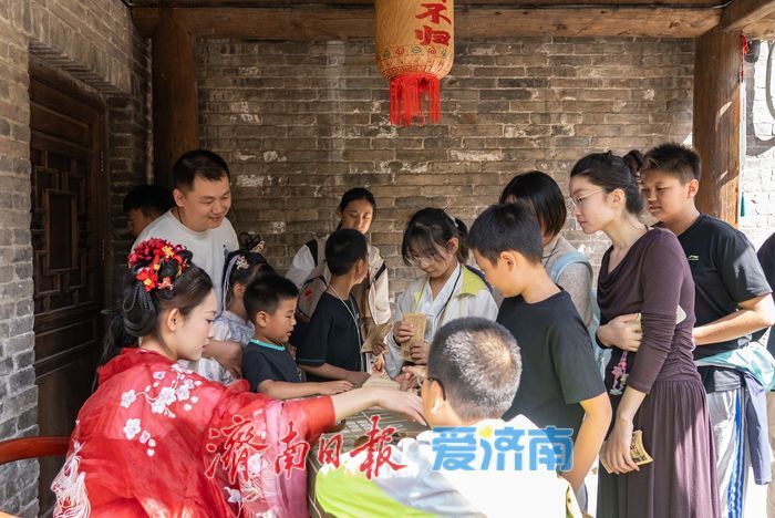 一年四季 泉在济南丨沉浸式体验持续走热，多元业态激活假日经济