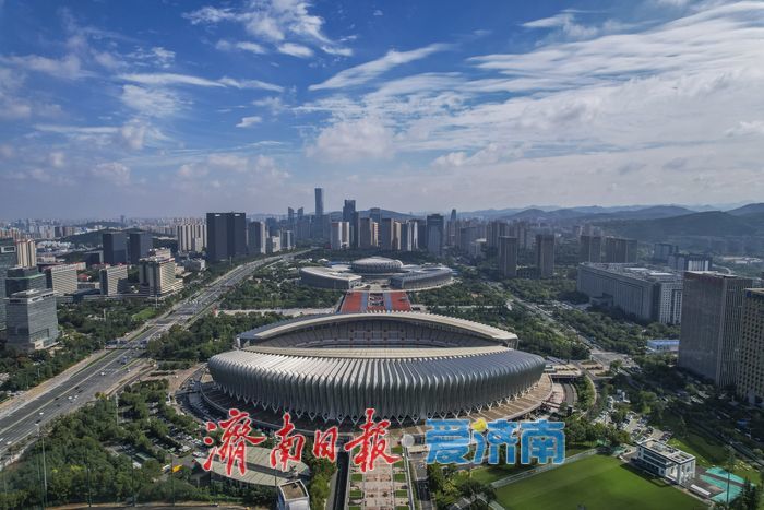 一年四季 泉在济南丨雨过天晴，最美“济蓝”开机上线！