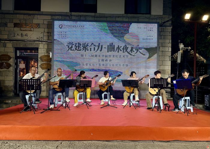 大明湖街道曲水亭社区曲水商盟正式发布 第十三届民俗文化艺术节精彩启幕